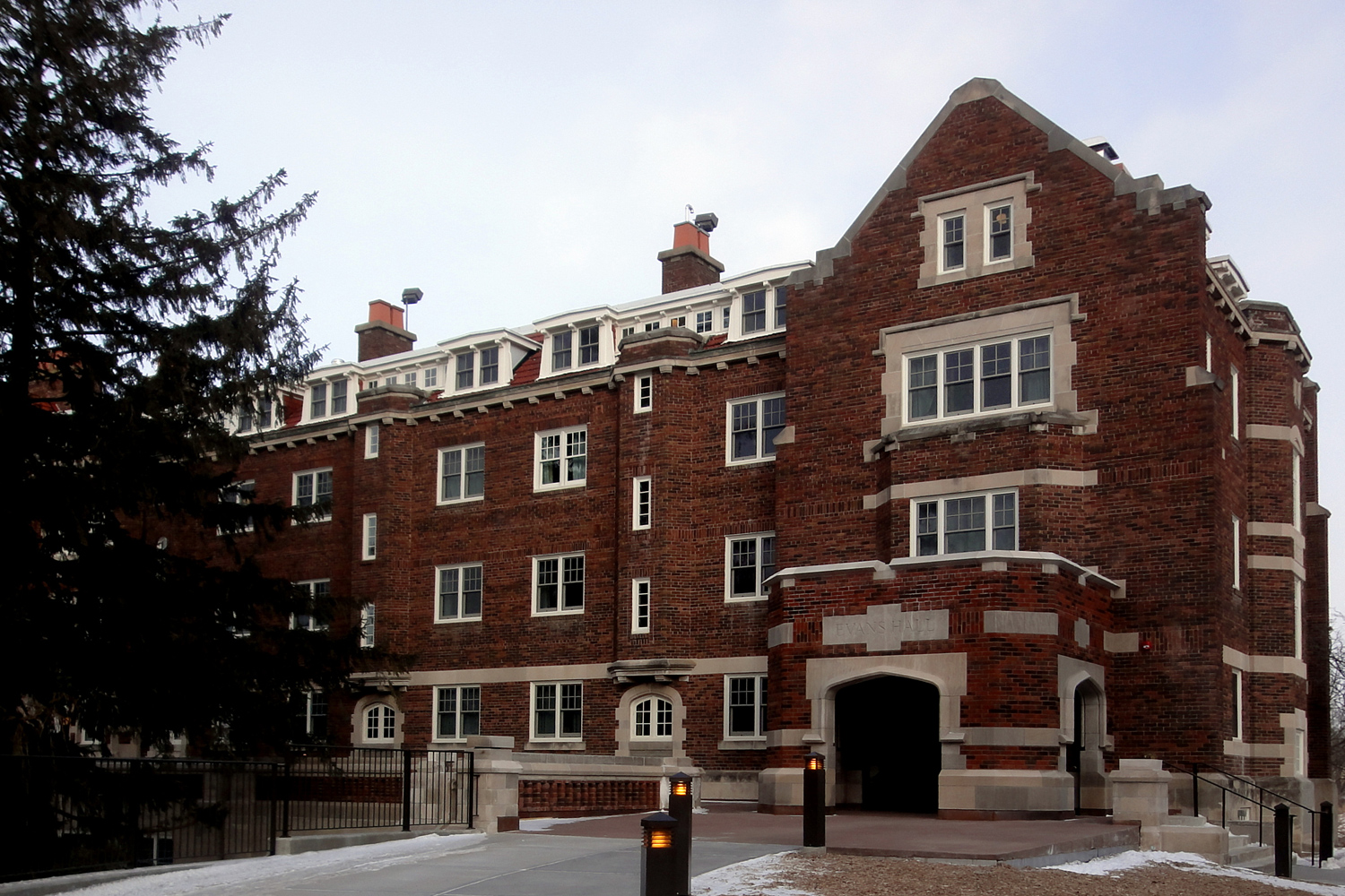 Evans Hall